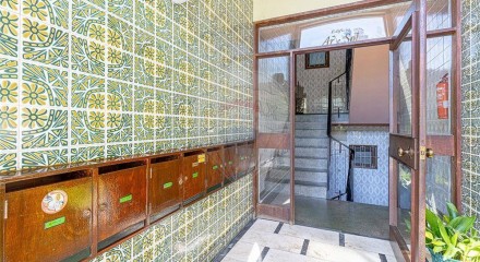Residential - Condo/Apartment - T4 - Pedroso e Seixezelo, Vila Nova de Gaia - PT