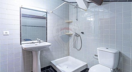 Residential - Condo/Apartment - T4 - Pedroso e Seixezelo, Vila Nova de Gaia - PT