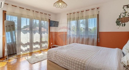 Residential - Condo/Apartment - T4 - Pedroso e Seixezelo, Vila Nova de Gaia - PT