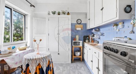 Residential - Condo/Apartment - T1 - Venteira, Amadora - PT