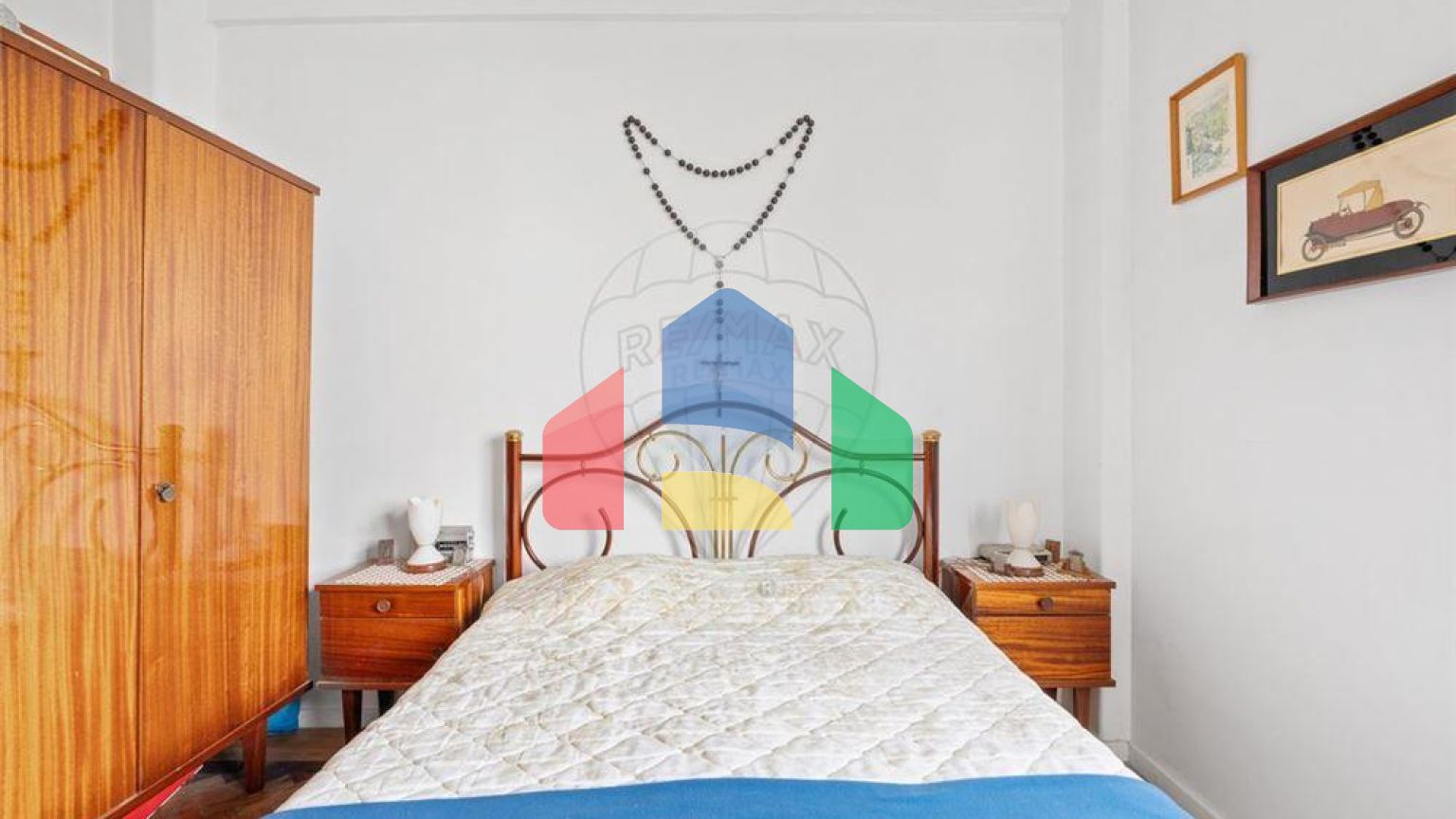 Residential - Condo/Apartment - T1 - Venteira, Amadora - PT