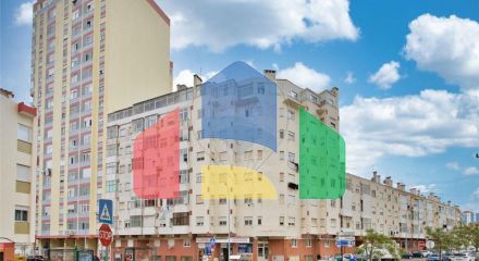 Residential - Condo/Apartment - T1 - Venteira, Amadora - PT