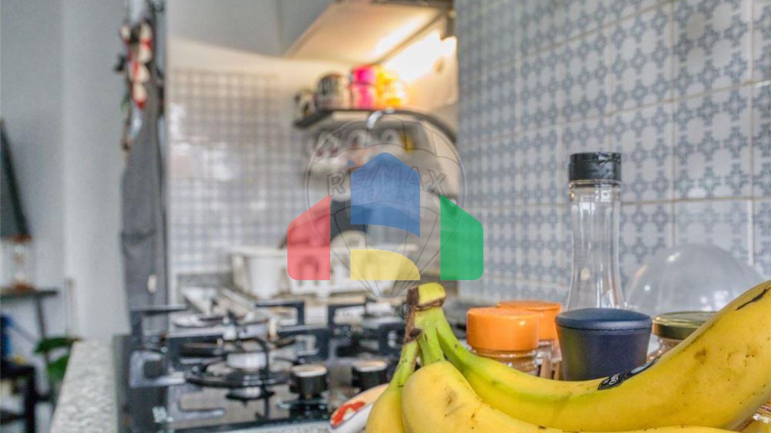 Residential - Condo/Apartment - T1 - Venteira, Amadora - PT