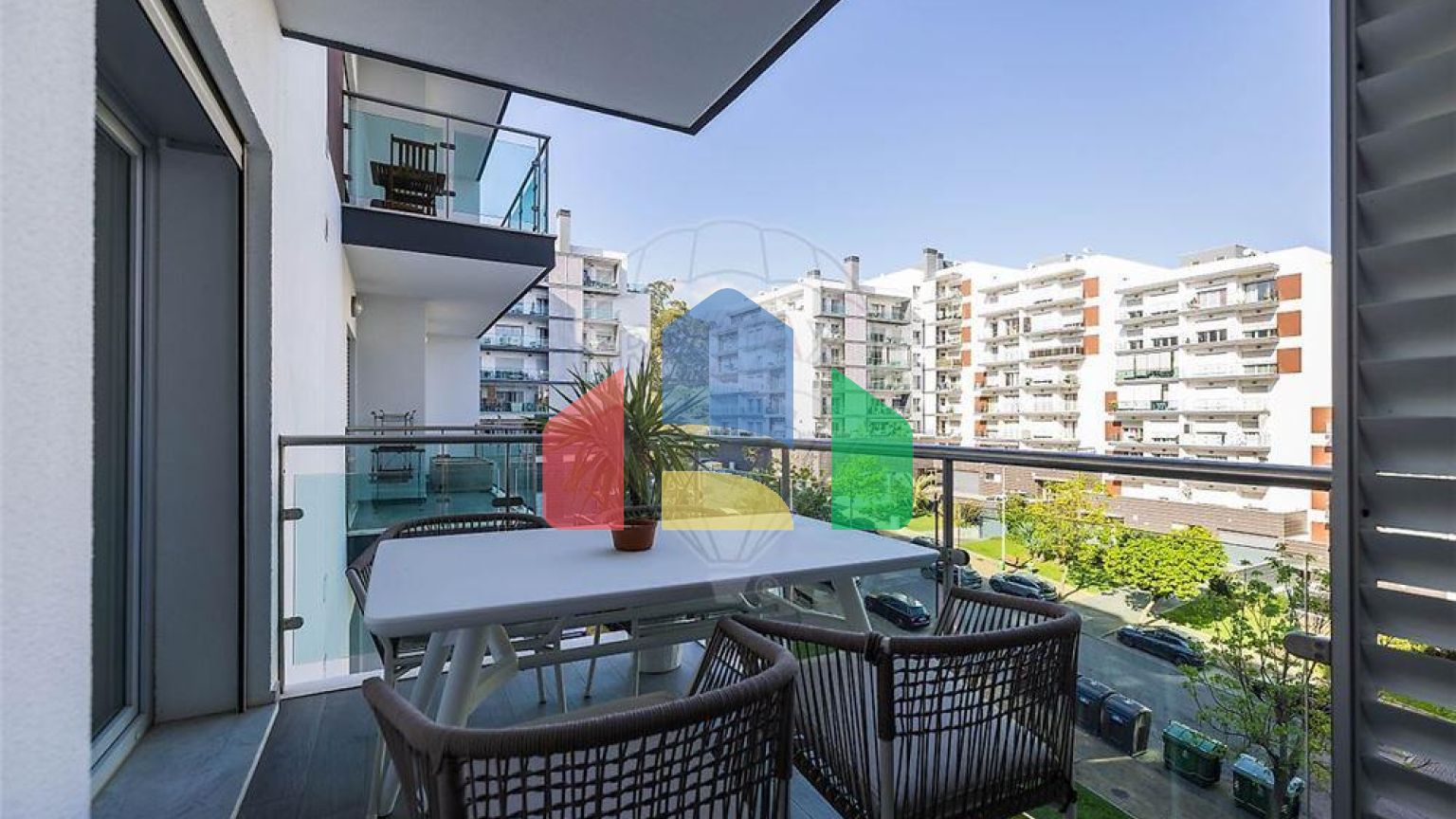 Residential - Condo/Apartment - T3 - Póvoa de Santo Adrião e Olival Basto, Odivelas - PT