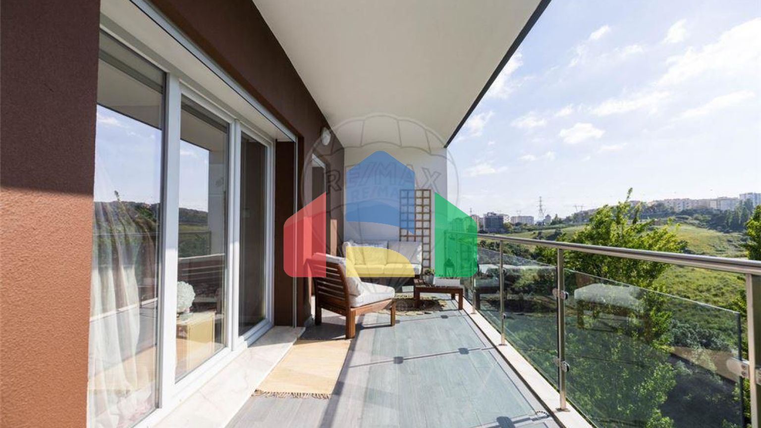 Residential - Condo/Apartment - T3 - Póvoa de Santo Adrião e Olival Basto, Odivelas - PT