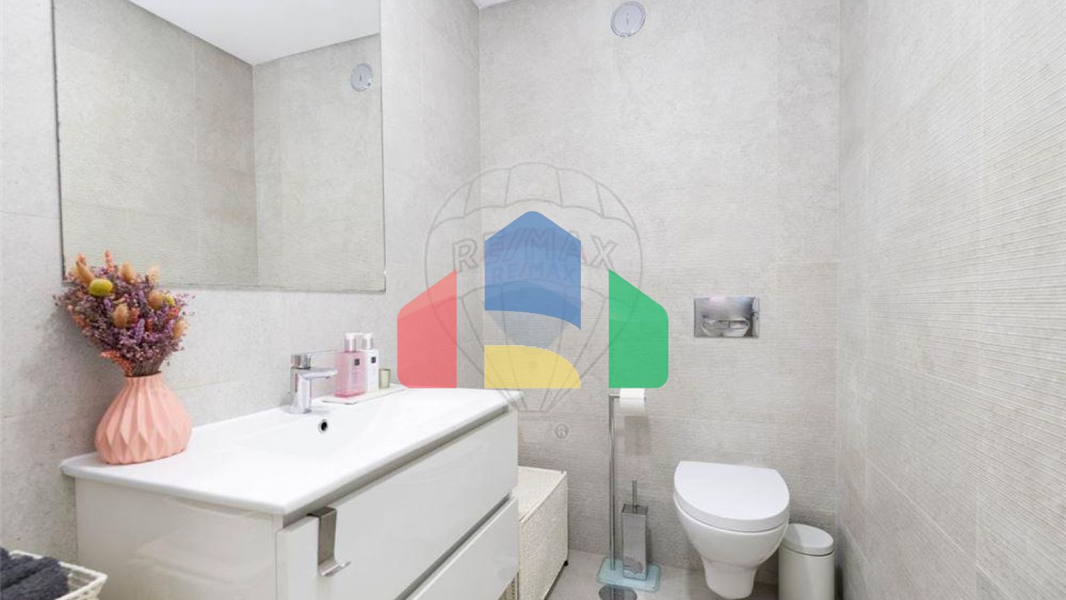 Residential - Condo/Apartment - T3 - Póvoa de Santo Adrião e Olival Basto, Odivelas - PT