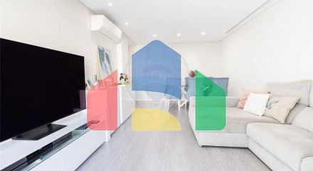 Residential - Condo/Apartment - T3 - Póvoa de Santo Adrião e Olival Basto, Odivelas - PT