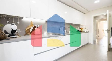 Residential - Condo/Apartment - T3 - Póvoa de Santo Adrião e Olival Basto, Odivelas - PT