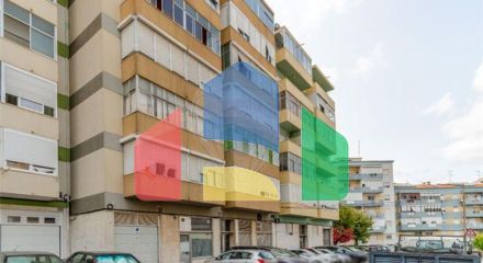 Residential - Condo/Apartment - T3 - Póvoa de Santo Adrião e Olival Basto, Odivelas - PT