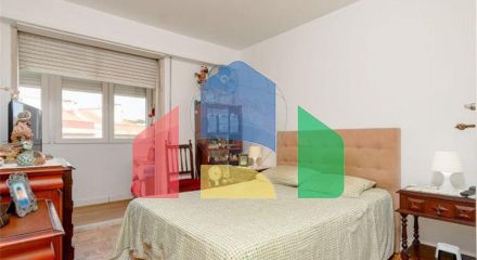 Residential - Condo/Apartment - T3 - Póvoa de Santo Adrião e Olival Basto, Odivelas - PT