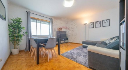 Residential - Condo/Apartment - T3 - Caparica e Trafaria, Almada - PT
