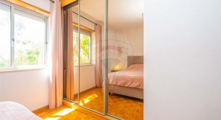 Residential - Condo/Apartment - T3 - Caparica e Trafaria, Almada - PT