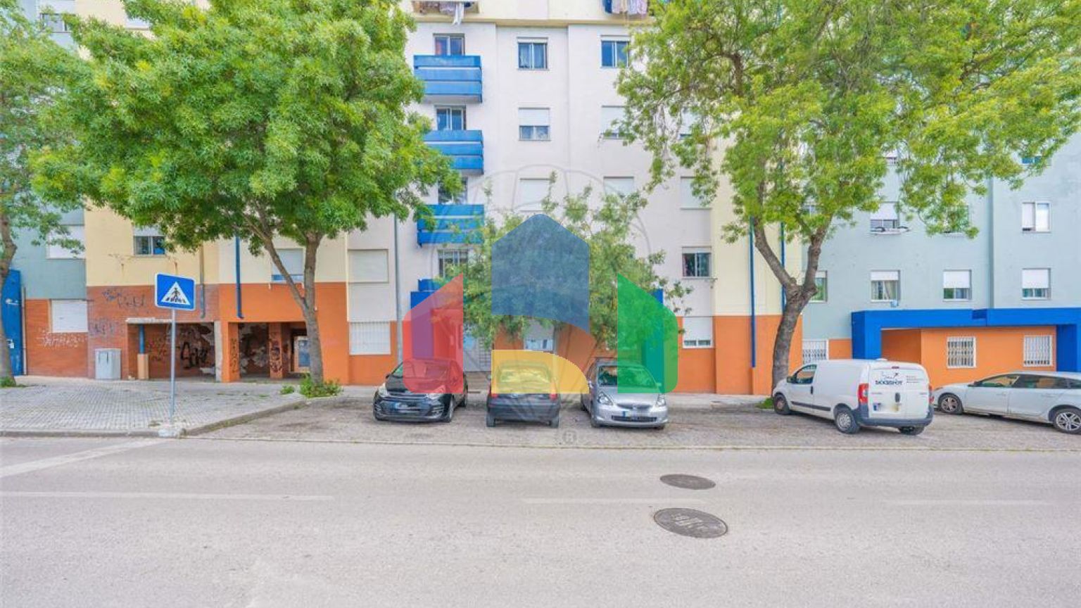 Residential - Condo/Apartment - T3 - Caparica e Trafaria, Almada - PT