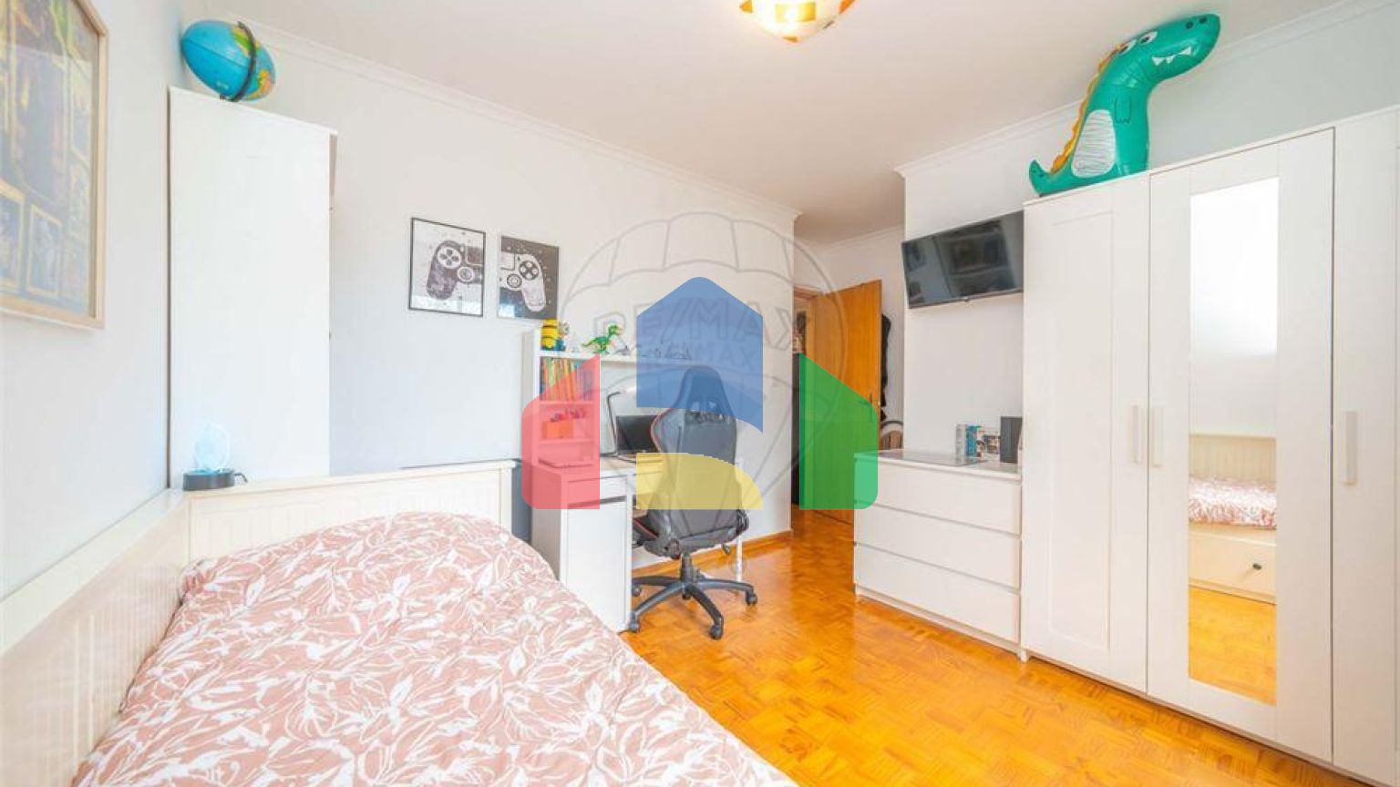 Residential - Condo/Apartment - T3 - Caparica e Trafaria, Almada - PT