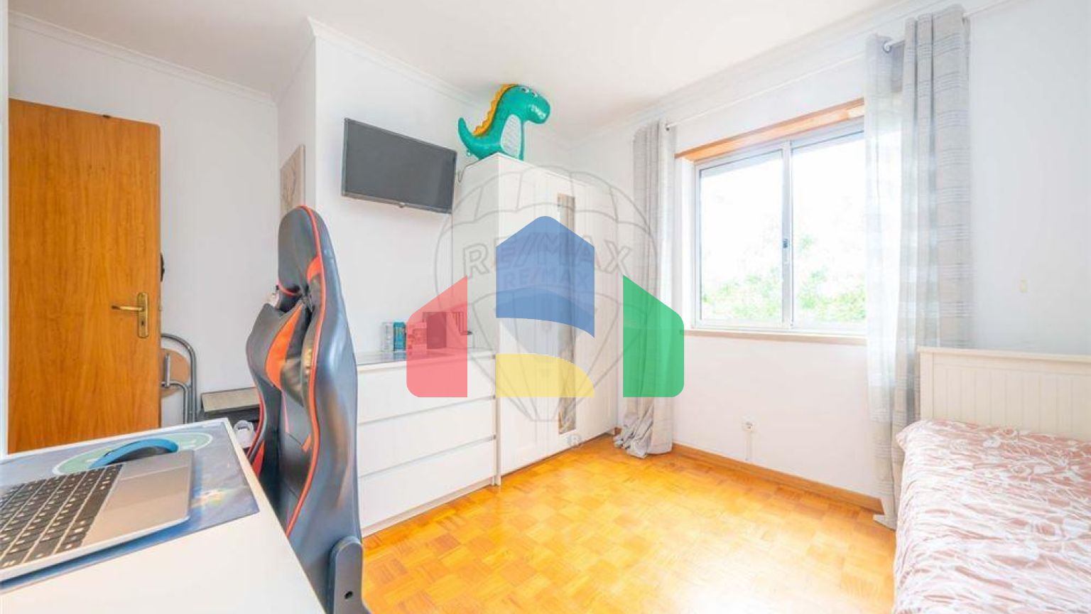 Residential - Condo/Apartment - T3 - Caparica e Trafaria, Almada - PT