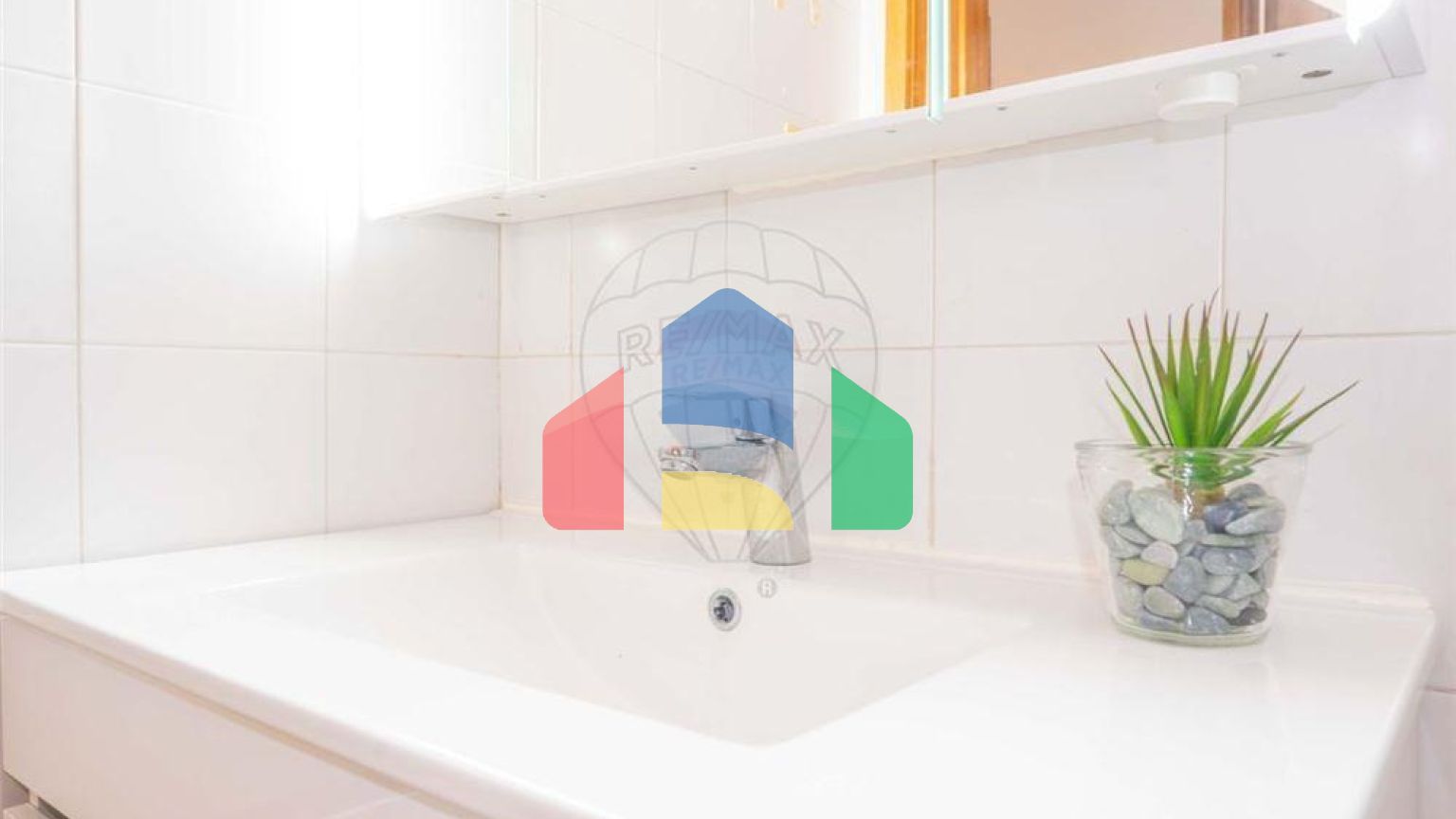 Residential - Condo/Apartment - T3 - Caparica e Trafaria, Almada - PT