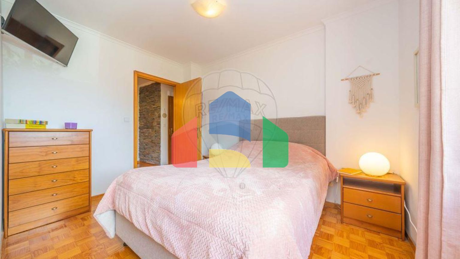 Residential - Condo/Apartment - T3 - Caparica e Trafaria, Almada - PT