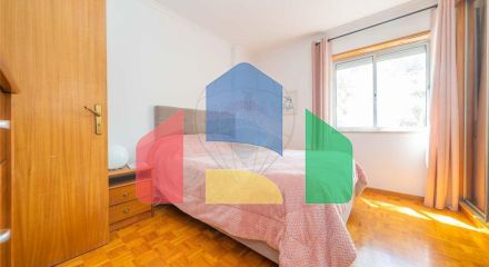 Residential - Condo/Apartment - T3 - Caparica e Trafaria, Almada - PT