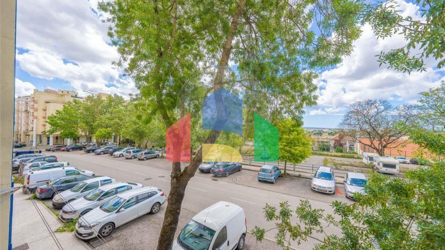 Residential - Condo/Apartment - T3 - Caparica e Trafaria, Almada - PT