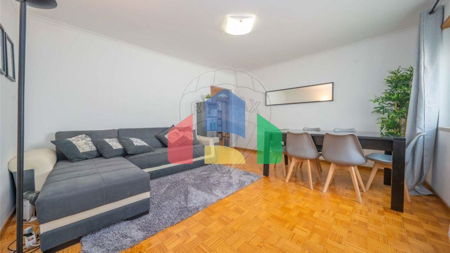 Residential - Condo/Apartment - T3 - Caparica e Trafaria, Almada - PT