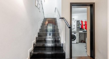 Residential - Single Family Home - T4 - Madalena (Gaia), Vila Nova de Gaia - PT
