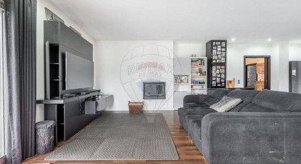 Residential - Single Family Home - T4 - Madalena (Gaia), Vila Nova de Gaia - PT
