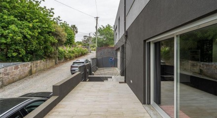 Residential - Single Family Home - T4 - Madalena (Gaia), Vila Nova de Gaia - PT