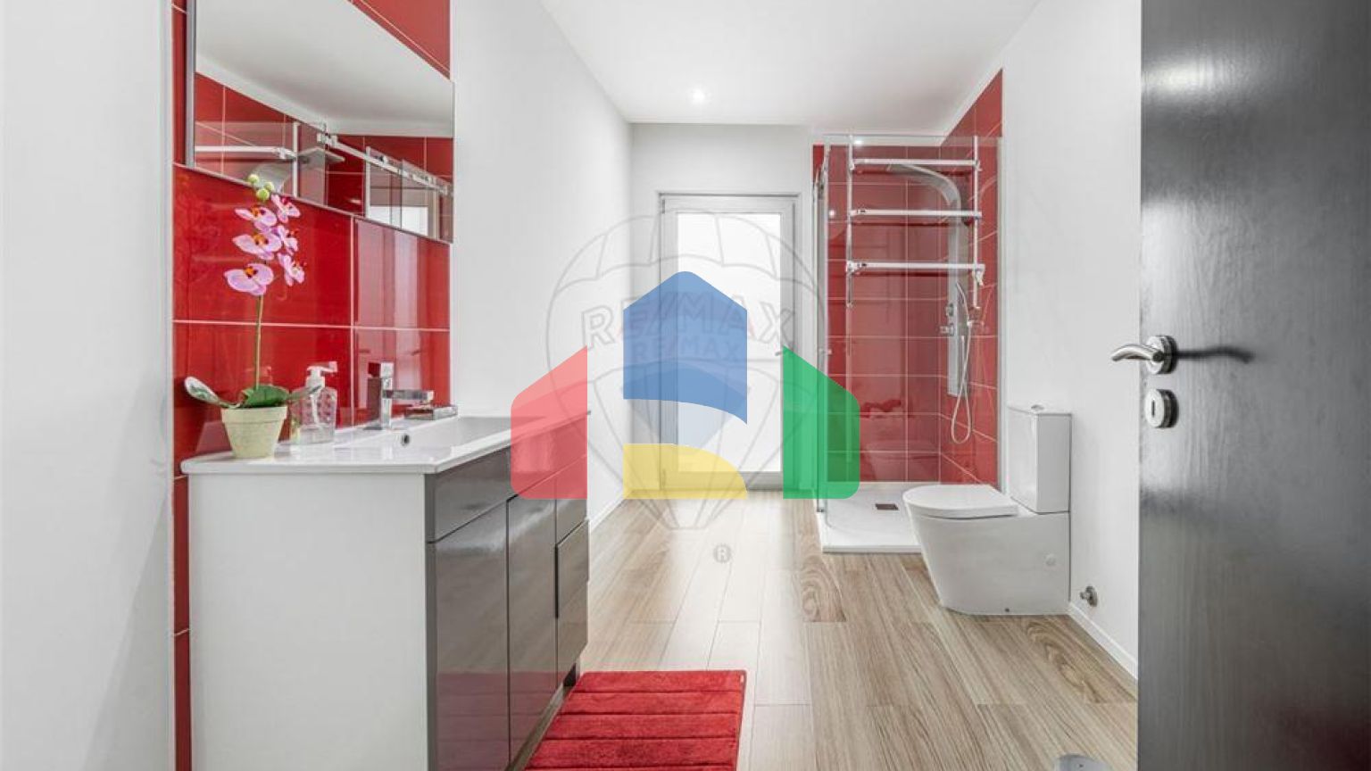 Residential - Single Family Home - T4 - Madalena (Gaia), Vila Nova de Gaia - PT