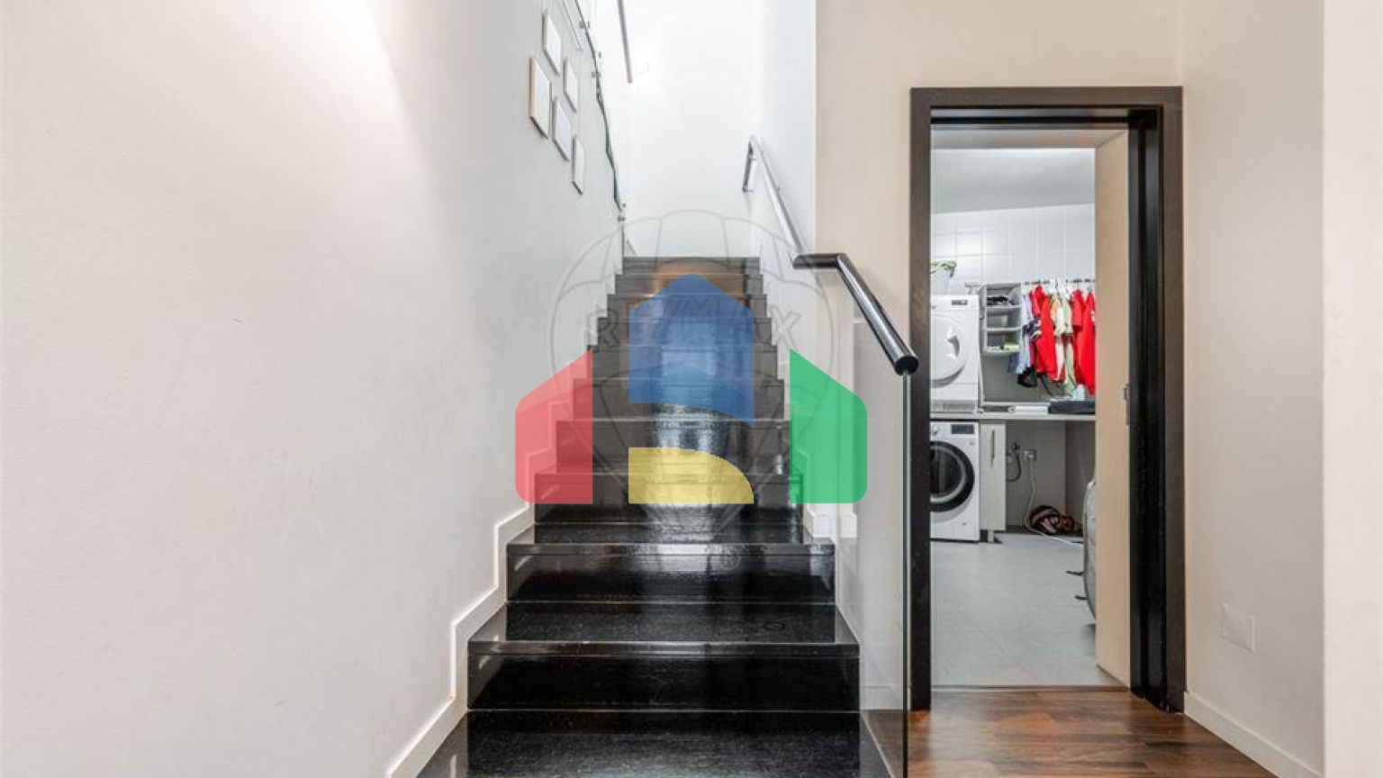 Residential - Single Family Home - T4 - Madalena (Gaia), Vila Nova de Gaia - PT