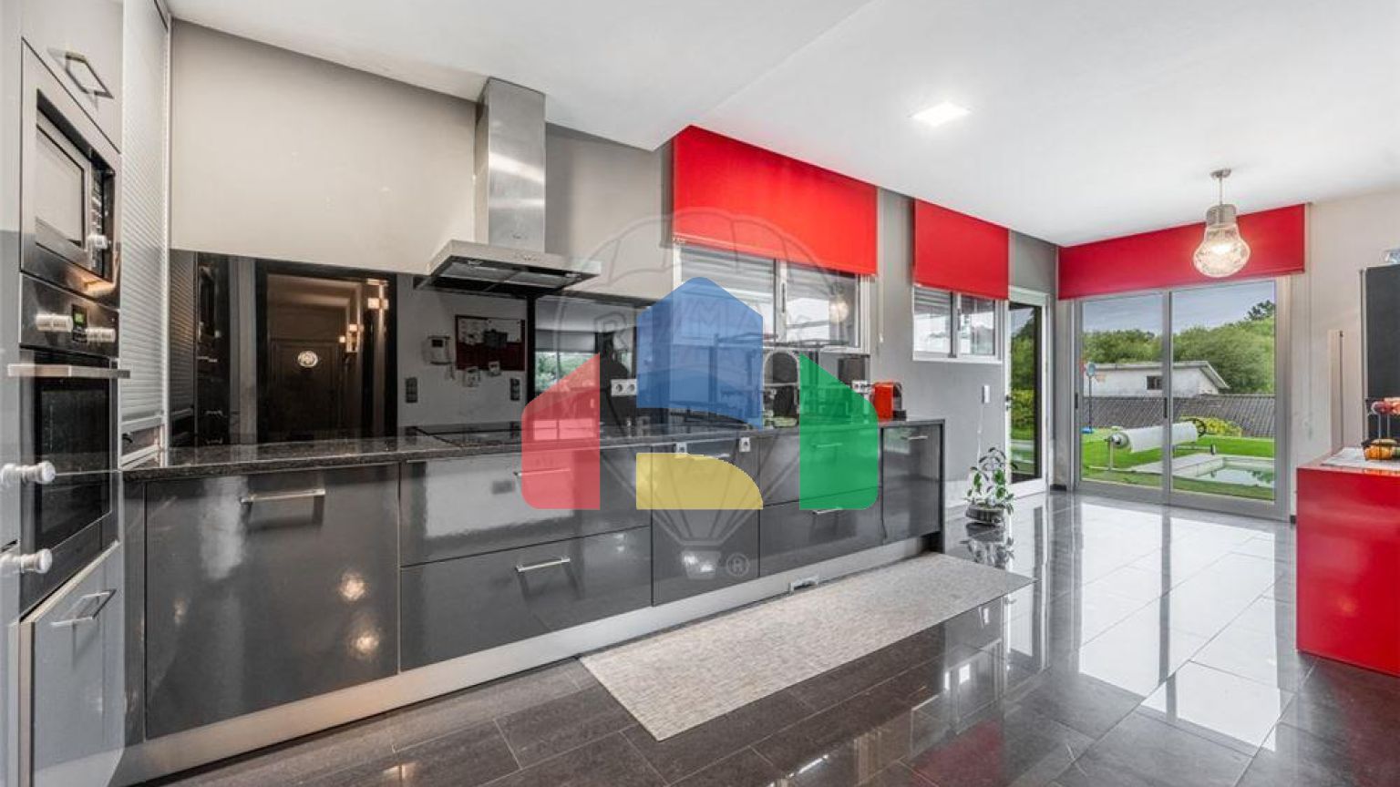 Residential - Single Family Home - T4 - Madalena (Gaia), Vila Nova de Gaia - PT