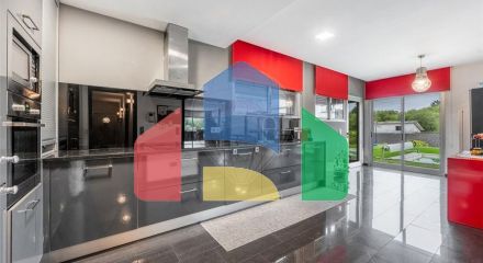 Residential - Single Family Home - T4 - Madalena (Gaia), Vila Nova de Gaia - PT