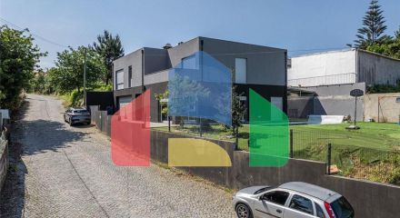 Residential - Single Family Home - T4 - Madalena (Gaia), Vila Nova de Gaia - PT
