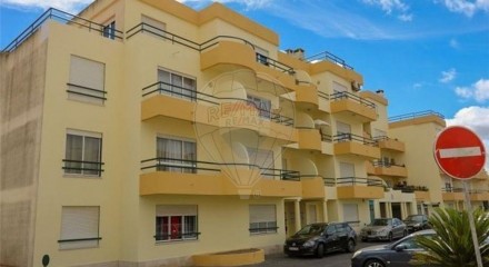 Residential - Condo/Apartment - T2 - Malveira e São Miguel de Alcainça, Mafra - PT