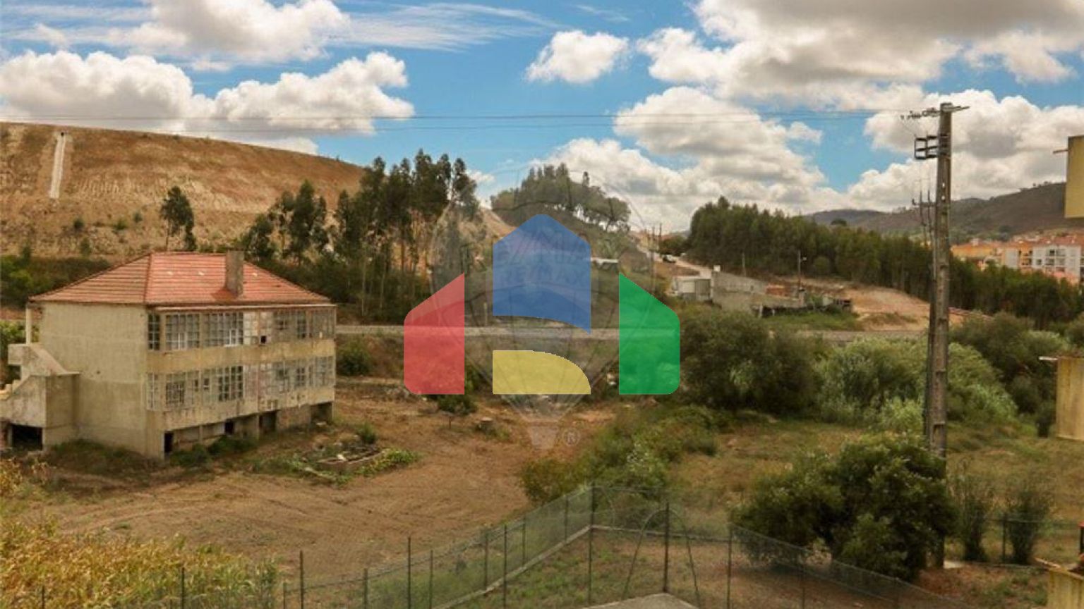 Residential - Condo/Apartment - T2 - Malveira e São Miguel de Alcainça, Mafra - PT