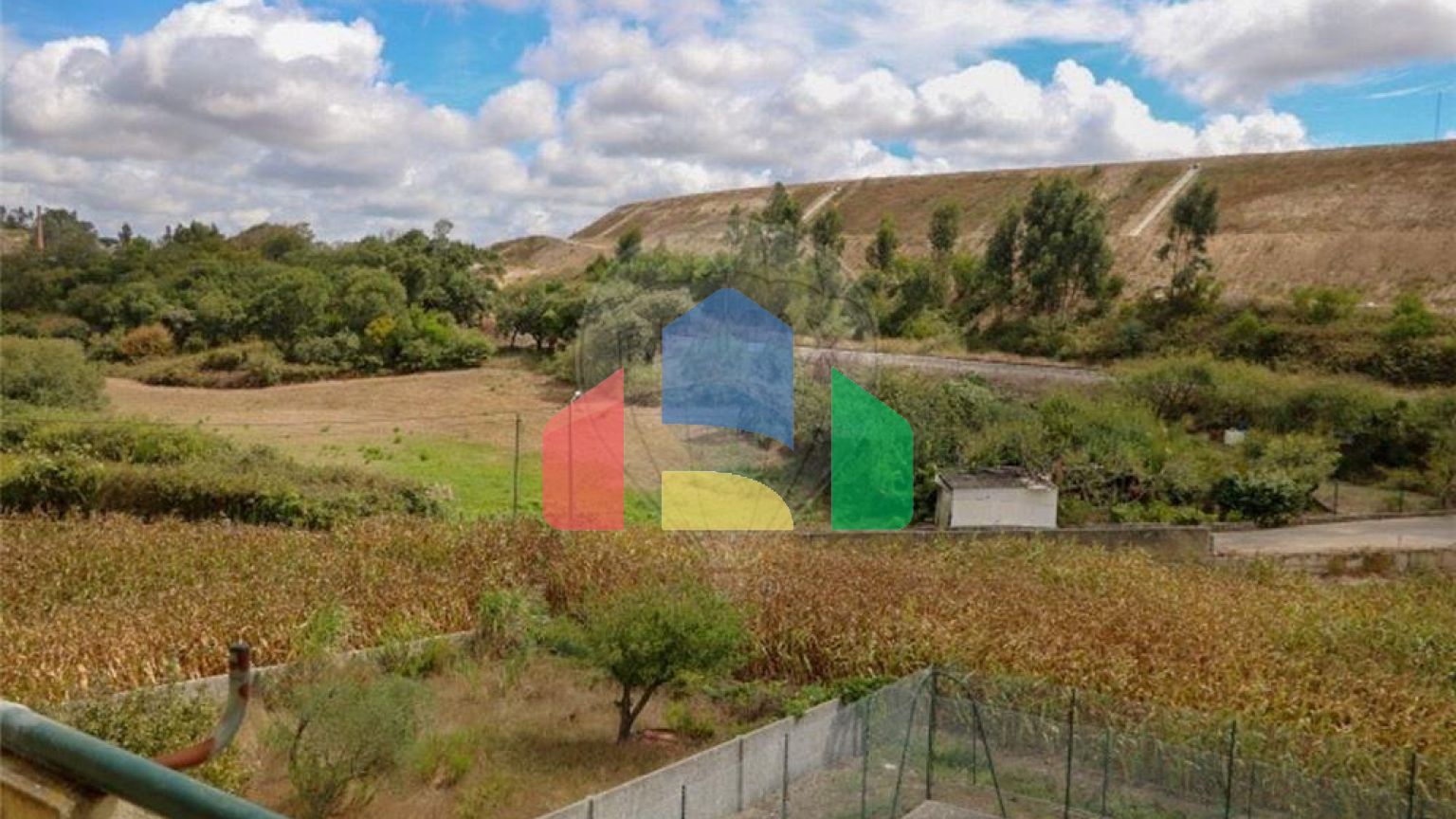 Residential - Condo/Apartment - T2 - Malveira e São Miguel de Alcainça, Mafra - PT