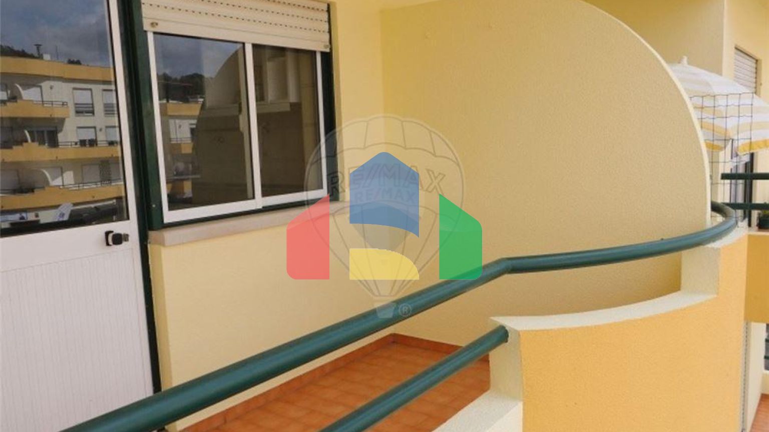 Residential - Condo/Apartment - T2 - Malveira e São Miguel de Alcainça, Mafra - PT