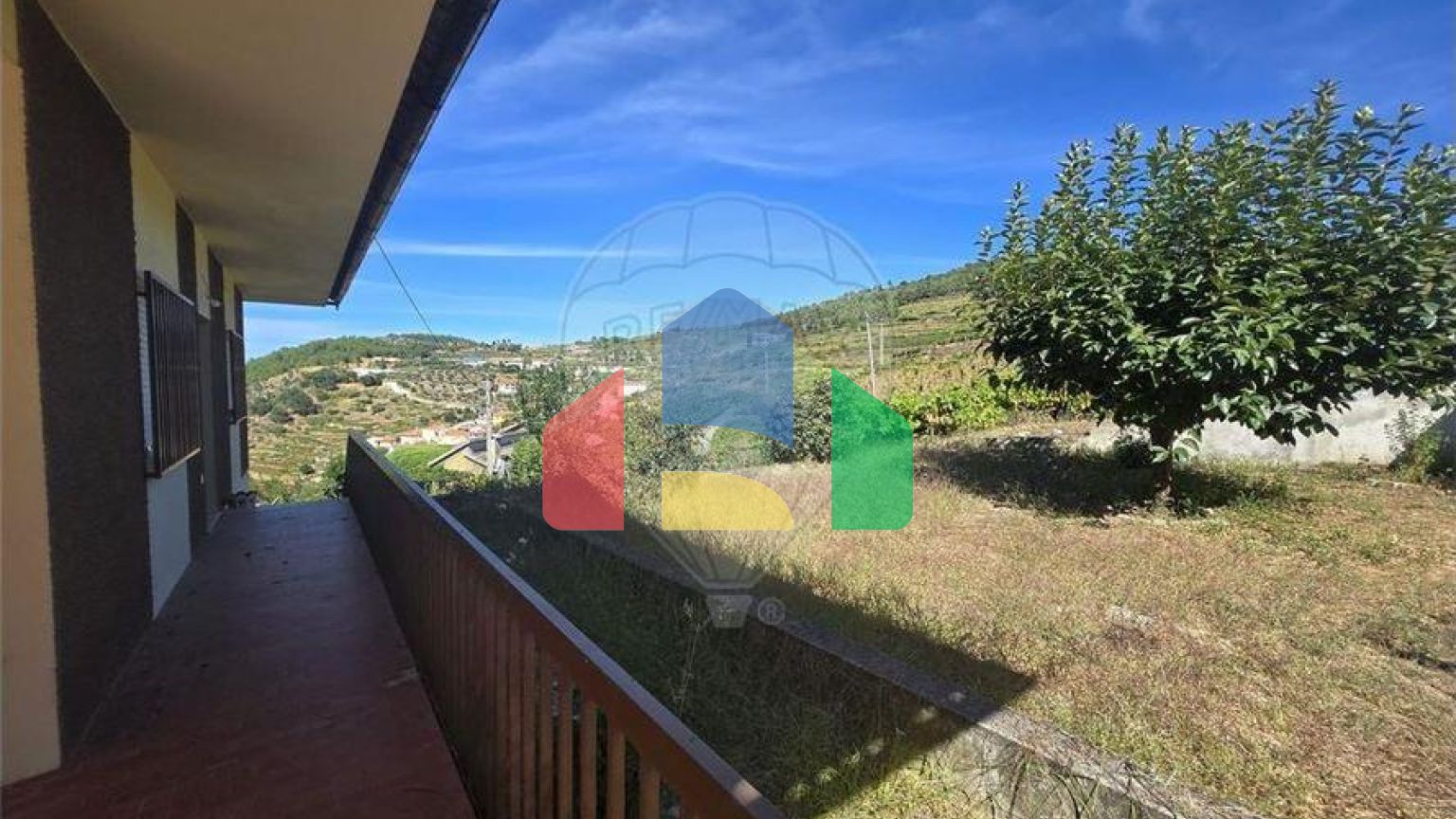 Residential - Single Family Home - T3 - Figueira, Lamego - PT