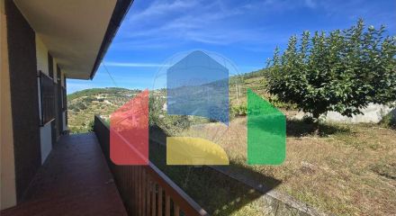 Residential - Single Family Home - T3 - Figueira, Lamego - PT