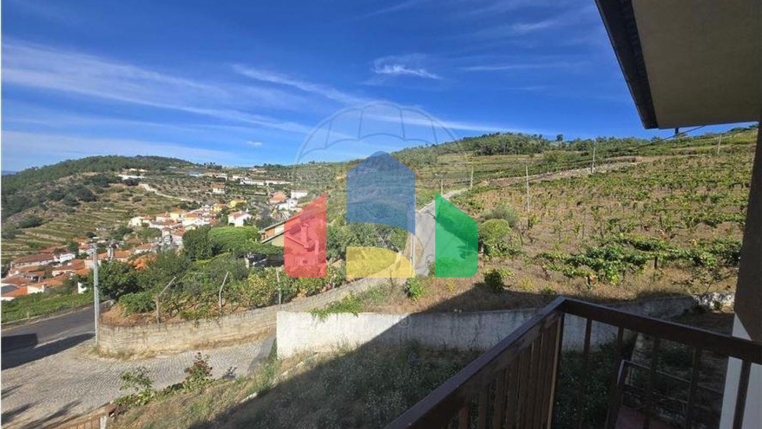 Residential - Single Family Home - T3 - Figueira, Lamego - PT