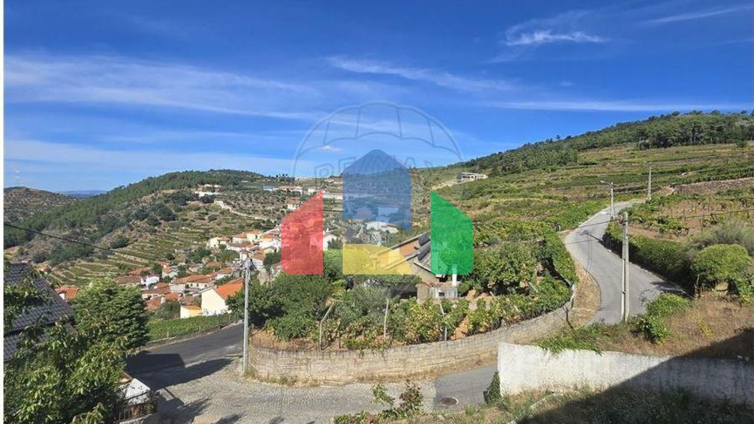 Residential - Single Family Home - T3 - Figueira, Lamego - PT