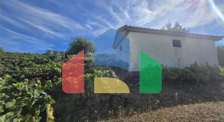 Residential - Single Family Home - T3 - Figueira, Lamego - PT