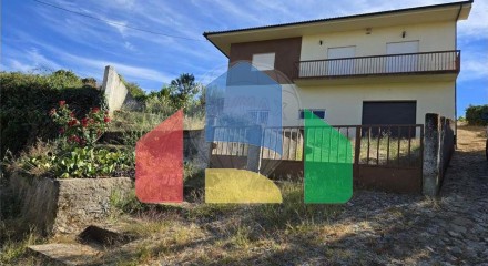 Residential - Single Family Home - T3 - Figueira, Lamego - PT