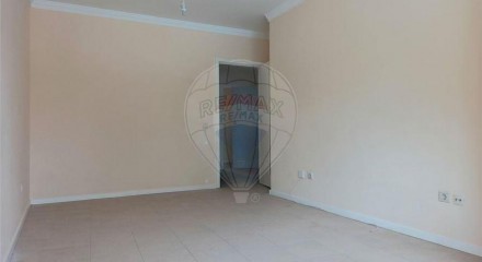 Residential - Condo/Apartment - T2 - Parada de Todeia, Paredes - PT