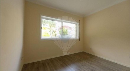 Residential - Condo/Apartment - T2 - Parada de Todeia, Paredes - PT