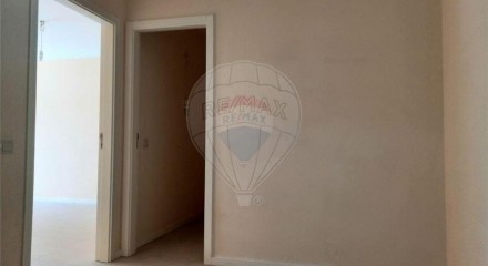 Residential - Condo/Apartment - T2 - Parada de Todeia, Paredes - PT