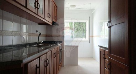 Residential - Condo/Apartment - T2 - Parada de Todeia, Paredes - PT