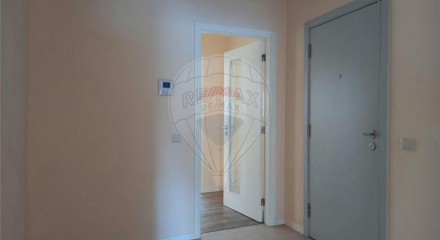 Residential - Condo/Apartment - T2 - Parada de Todeia, Paredes - PT