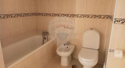 Residential - Condo/Apartment - T2 - Parada de Todeia, Paredes - PT