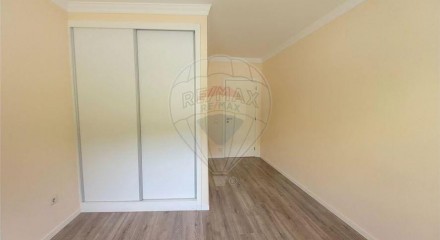 Residential - Condo/Apartment - T2 - Parada de Todeia, Paredes - PT