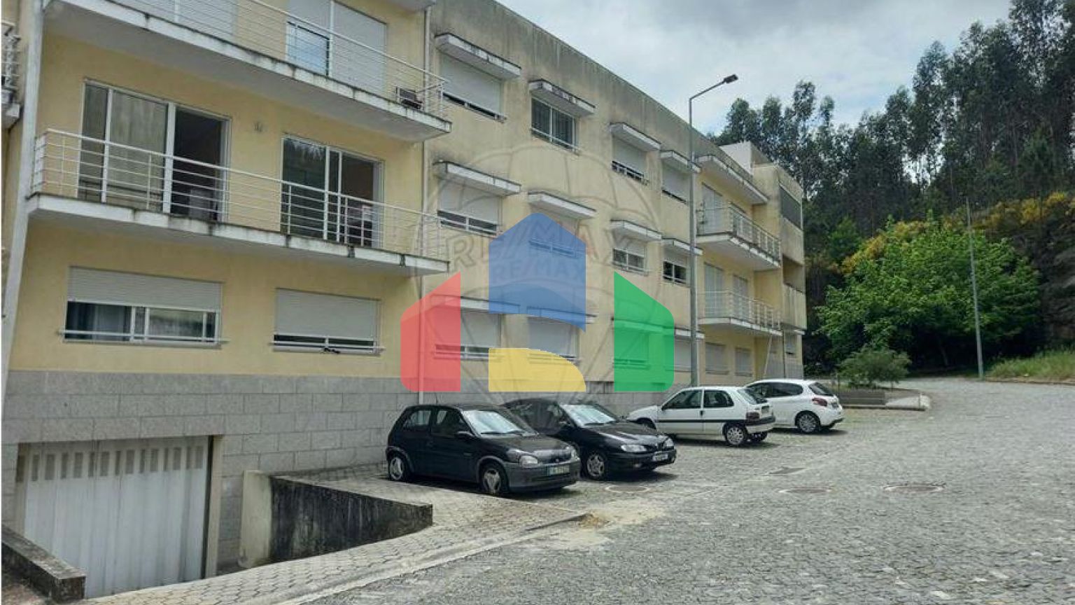 Residential - Condo/Apartment - T2 - Parada de Todeia, Paredes - PT